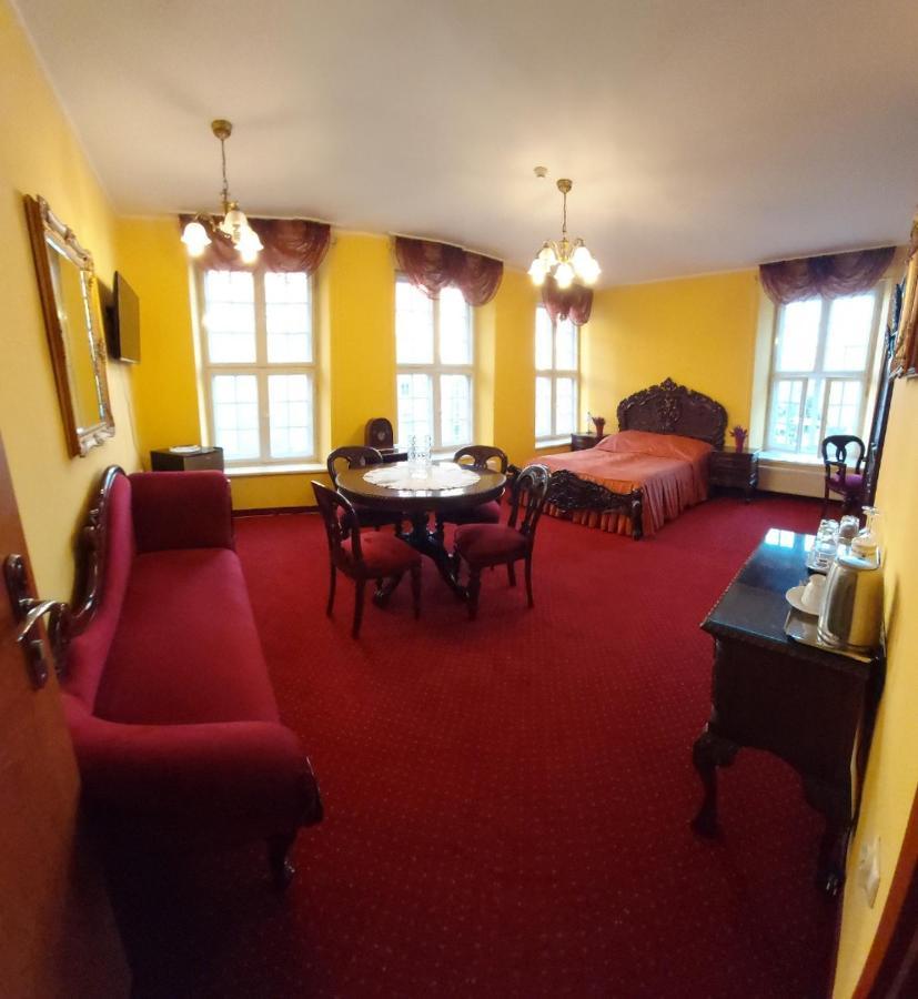 グダニスク ドム シュマノフ Bed & Breakfast エクステリア 写真