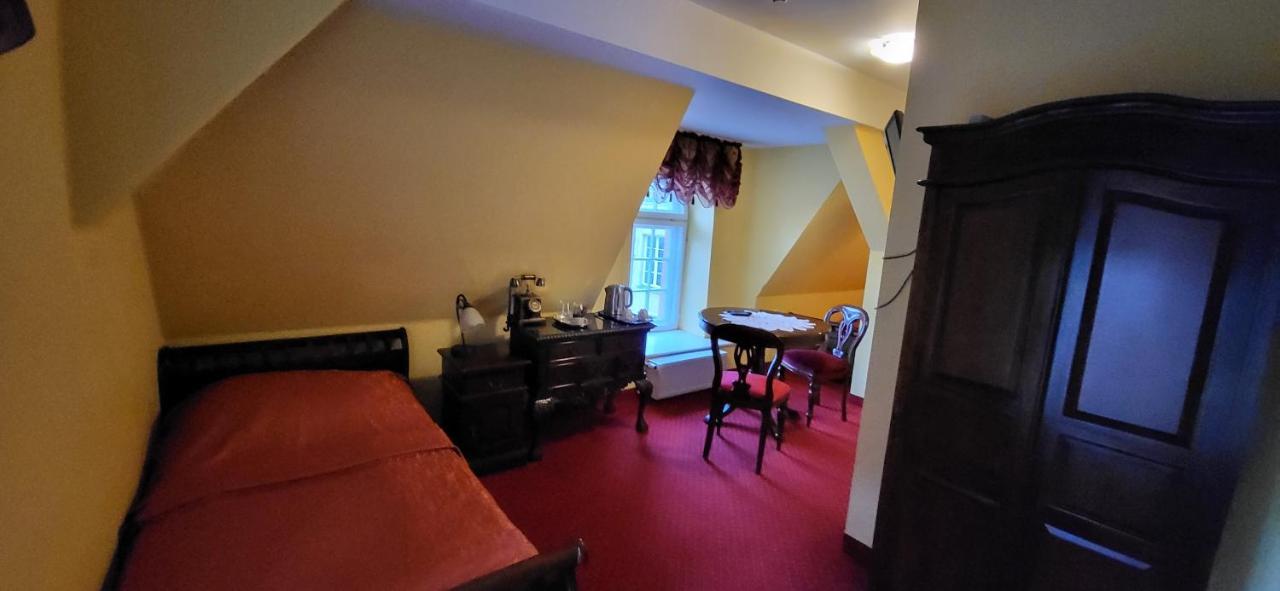 グダニスク ドム シュマノフ Bed & Breakfast エクステリア 写真